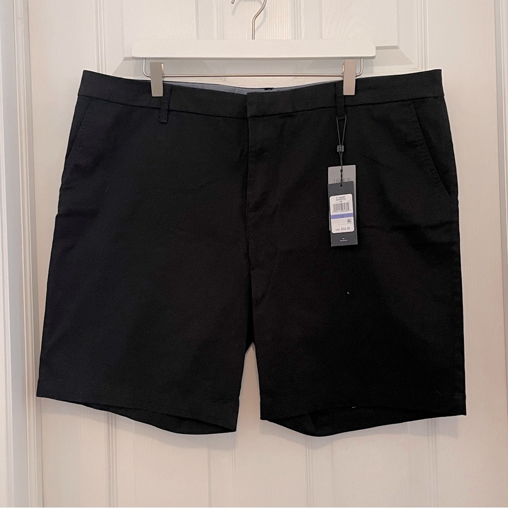 Preppy Black Bermuda Shorts